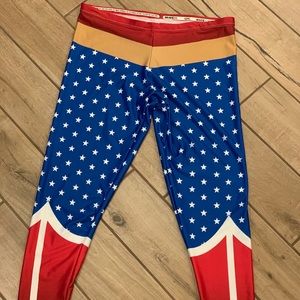 Brave new look wonder woman leggings.